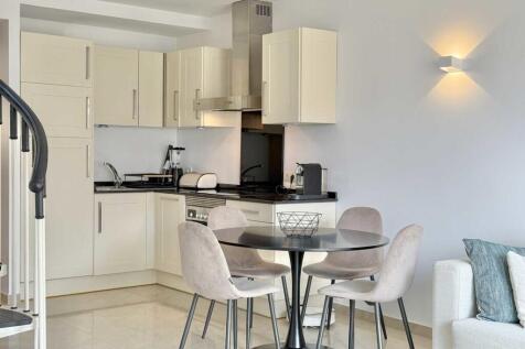 08-Habour-Penthouse-with-roof-top-terrace-kaufen-kueche