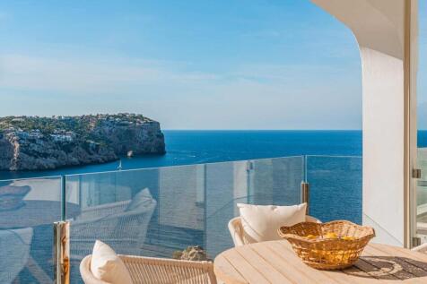 01-port andratx-Kernsanierte Design-Wohnung mit ganzjaehrigem Sonnengenuss-kaufen