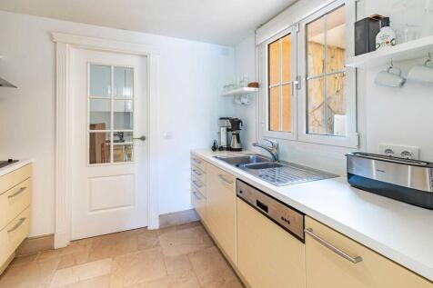 11-cala llamp-Gartenwohnung in Luxuswohnresidenz-kaufen-kueche