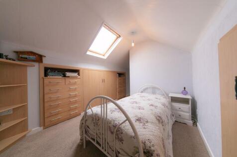 First floor bedroom 2