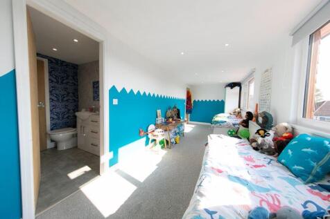 First floor bedroom 2 