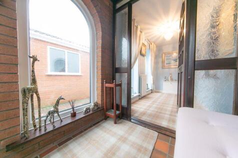 Entrance porch and hallway