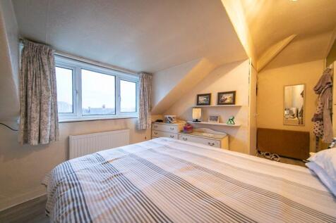 First floor bedroom 1