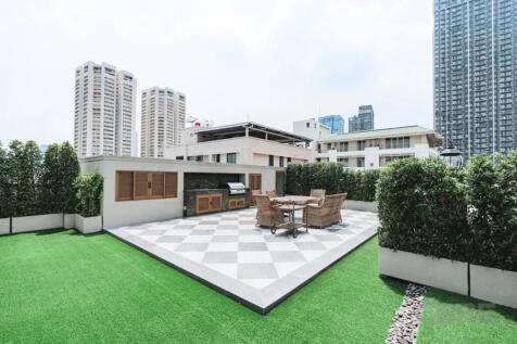 Roof top living area