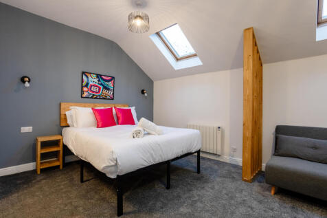 SA, Thorne Road, Doncaster-16