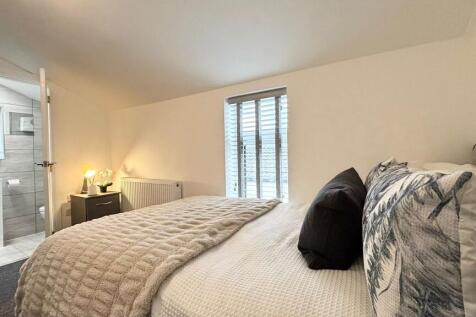 WhatsApp Image 2025-11-06 at 14.38.46_bdccb965