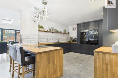 CAM04261G0-PR0041...