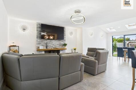 CAM04261G0-PR0041...