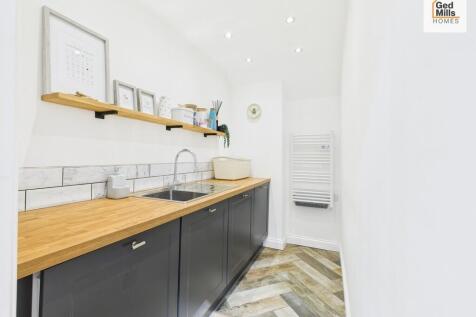 CAM04261G0-PR0041...