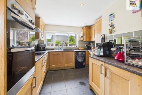 CAM04261G0-PR0053...