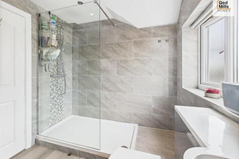 CAM04261G0-PR0053...