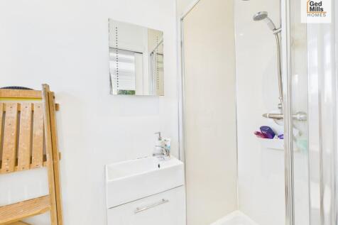 CAM04261G0-PR0064...