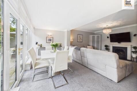 CAM04261G0-PR0076...