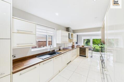 CAM04261G0-PR0076...