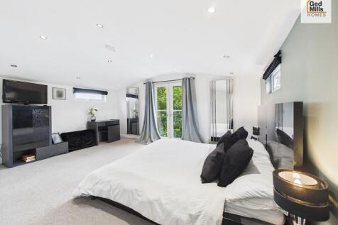 CAM04261G0-PR0076...