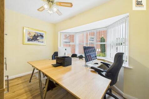 CAM04261G0-PR0083...