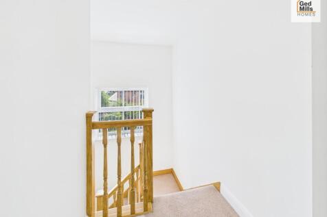 CAM04261G0-PR0083...