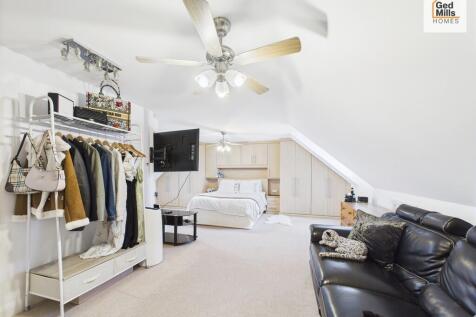 CAM04261G0-PR0083...