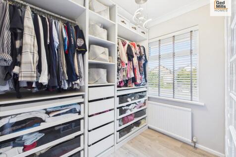 CAM04261G0-PR0095...