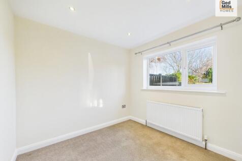 CAM02899G0-PR0064...