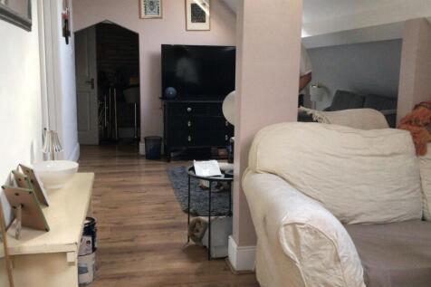 WhatsApp Image 2025-01-23 at 14.59.23 (1).jpeg