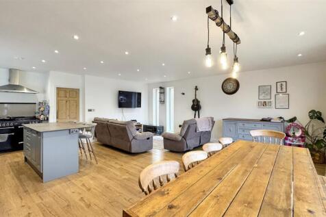 Kitchen Lounge Diner