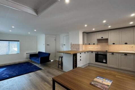 Open Plan Kitchen Dining Living