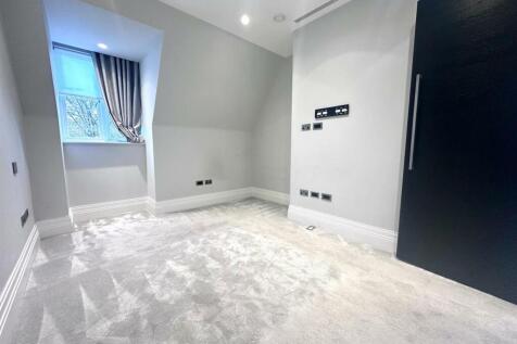 PHOTO-2024-11-18-16-57-20 8.jpg