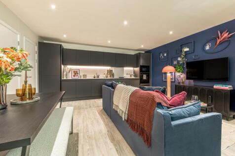 Dagenham 2 bed
