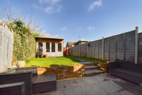 CAM01740G0-PR0343-STILL011