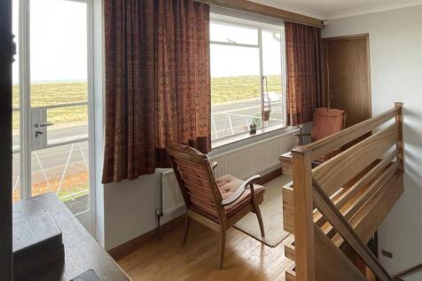 First Floor Galleried Landing