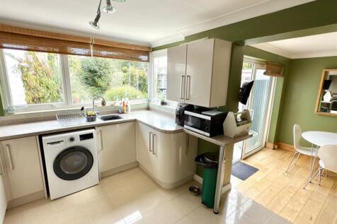 Kitchen To Diner.jpg