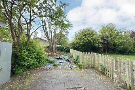 SPACE FOR GARAGE OR BUILDING STP.jpg