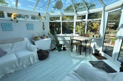 Garden Room Area.jpg