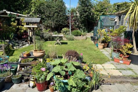 GARDEN MAIN.jpg