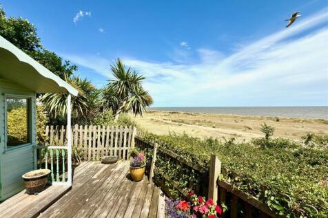 SUMMERHOUSE VIEWS.jpg