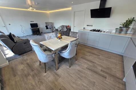 Bungalow Lounge/Diner/Kitchen