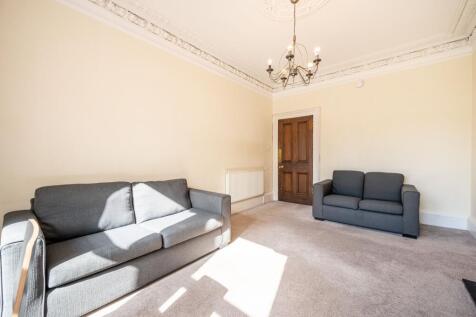 Living room (3)