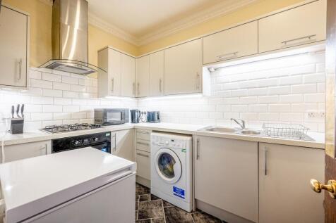 Kitchen (1)