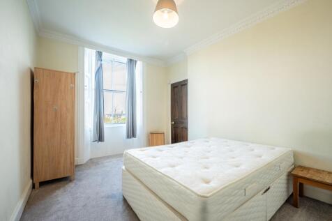 Bedroom 1 (1)