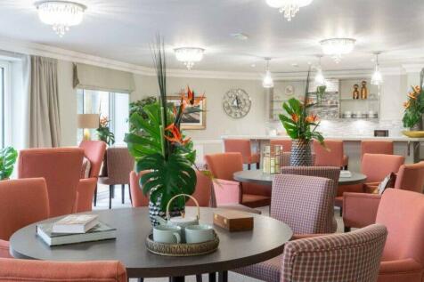 Example Lodge Lounge
