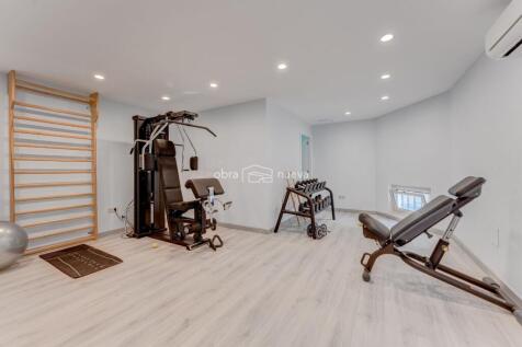 Property Image 63