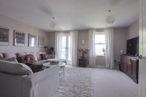 Lounge with Juliet balcony