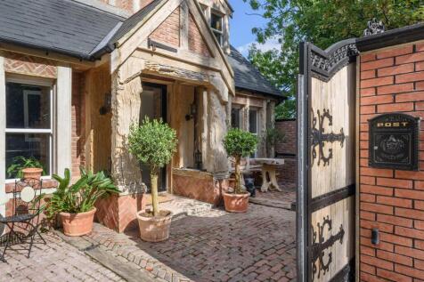 Property Image 11