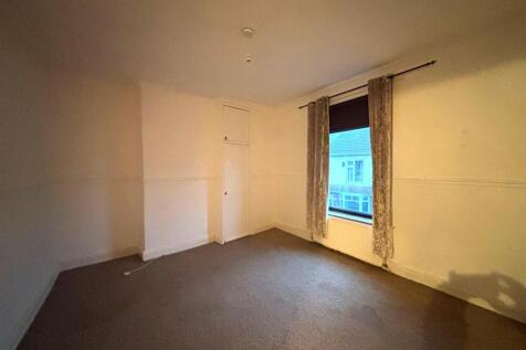 WhatsApp Image 2025-12-12 at 14.45.29.JPG