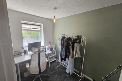 IMG-20250425-WA00...