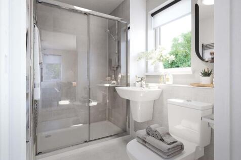 En-suite bathroom with double shower