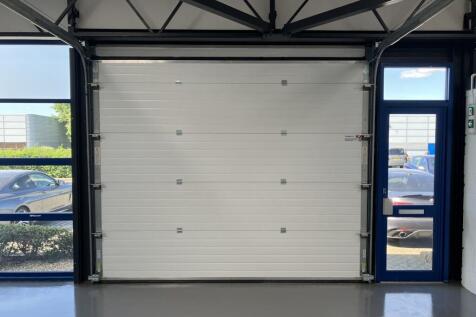 IMG_2727 internal door.JPG