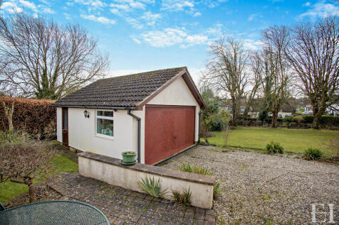 8635089-exteriorW...