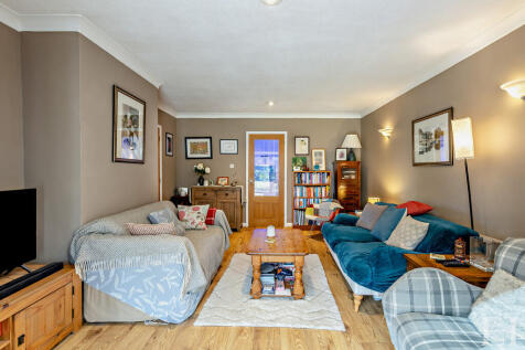 8645641-interiorW...